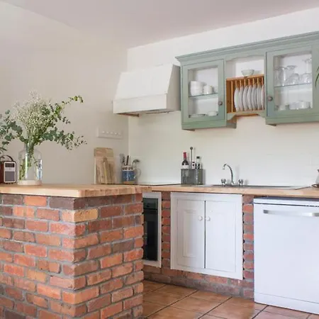 בית נופש Courtyard