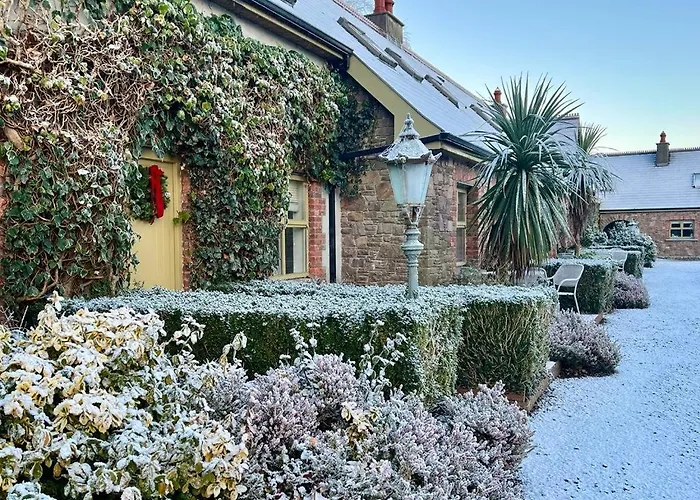 Courtyard Prázdninový dům *