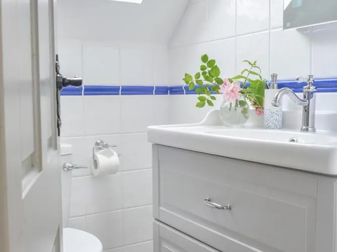 Courtyard Semesterbostad